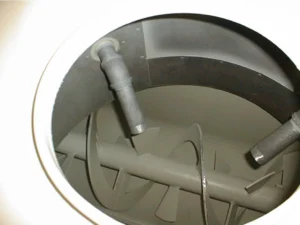 liquid application screw conveyor